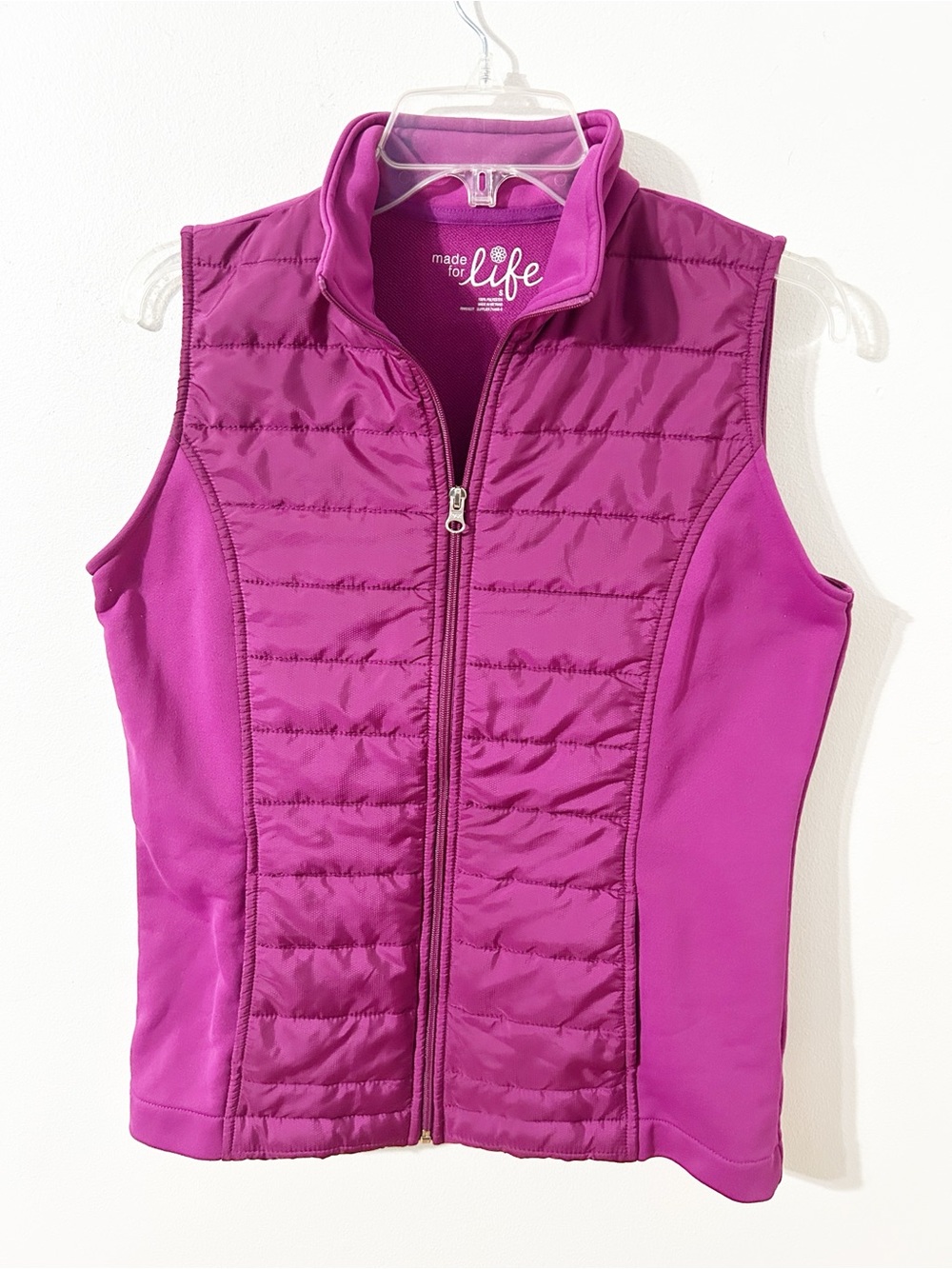 Made for Life Women’s Quilted Puffer Vest Magenta Size Small Front Zip Pockets